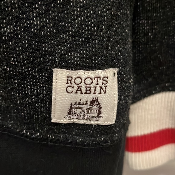 Roots Cabin Hooded Sweatshirt - Picture 4 of 6